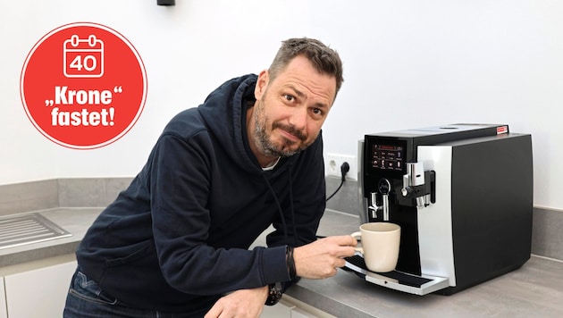 Marcus Stoimaier is trying to give up coffee during Lent. (Bild: Krone KREATIV/Christian Jauschowetz)