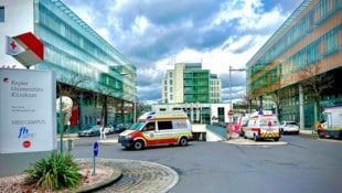 Das schwer verletzte Mädchen wurde in den MedCampus 3 des Linzer Uniklinikums eingeliefert.