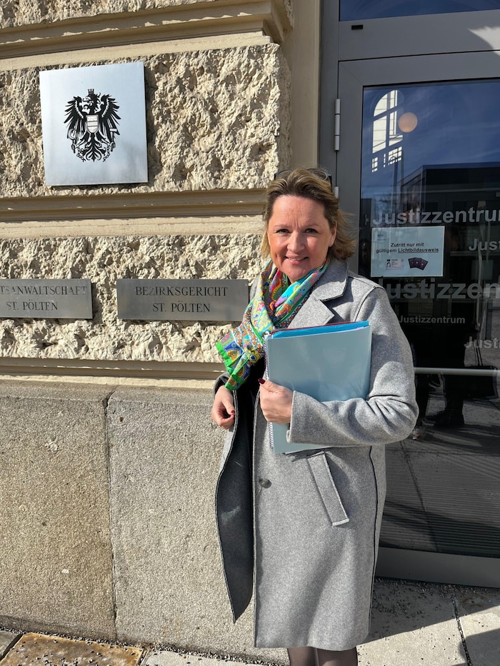FPÖ-Landesrätin Susanne Rosenkranz bekämpft Wahlkampfbehauptung des Bauernbundes vor Gericht.