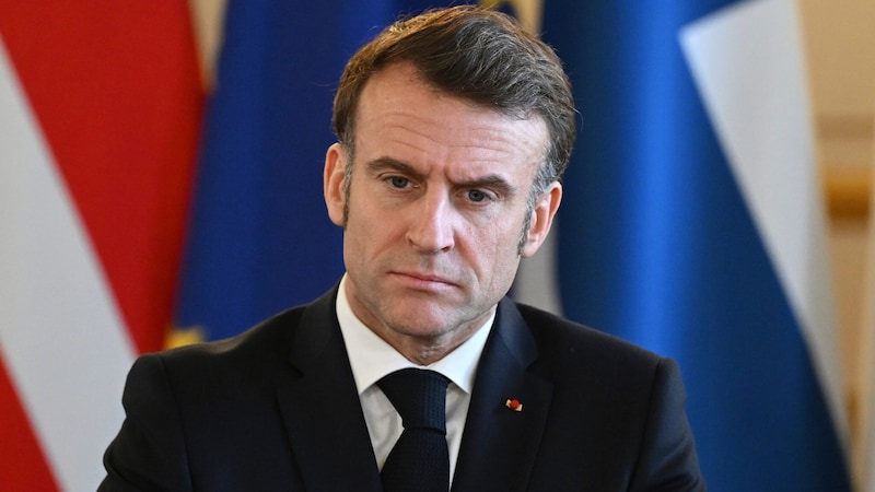 Frankreichs Präsident Emmanuel Macron (Bild: Justin Tallis/Pool via AP)