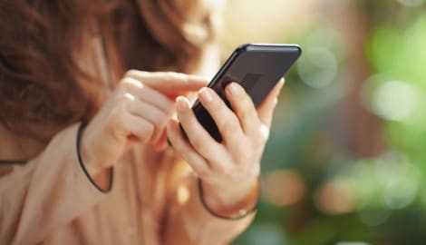 Wer zum Smartphone greift, tut dies immer öfter für Datendienste – und nicht, um klassisch zu ...