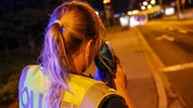Bei einer Überschreitung von 60 km/h im Ortsgebiet ist das Auto weg (Symbolbild).