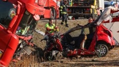 Der 29-jährige Pkw-Lenker hatte beim Unfall in St. Florian keine Überlebenschance (Bild: Matthias Lauber/laumat.at)