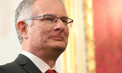 Der linke Finanzminister will die Energierkonzerne extra besteuern.