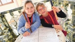 Emilia und Lea aus dem Bezirk Hermagor waren das erste Mal beim Landeswettbewerb in Ossiach dabei. (Bild: Evelyn Hronek)