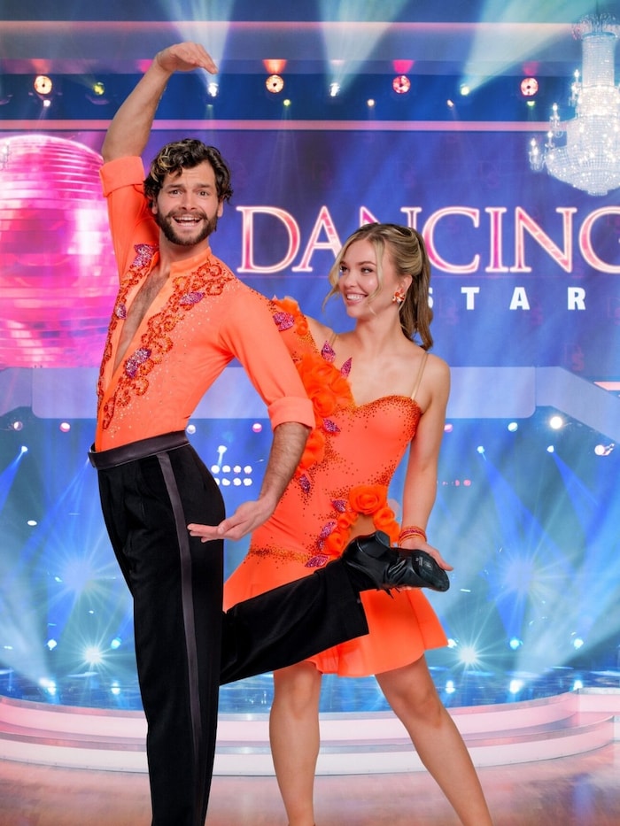 Aaron Karl mit Tanzpartnerin Kateryna Mizera.