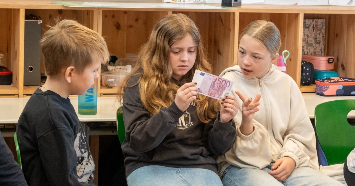 Kinder bekommen eigenen Taschengeld-Führerschein