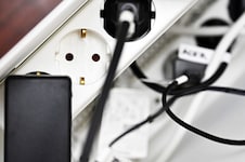 Der Energieversorger EVN muss jetzt tief in die Tasche greifen – teils erhalten Kunden mehrere Hundert Euro zurück. (Bild: APA/HANS KLAUS TECHT)