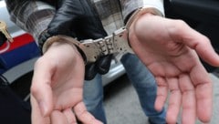 Der Fall in Wiener Neudorf (NÖ) sorgte für großes Aufsehen. Jetzt klickten für den dritten Täter ...