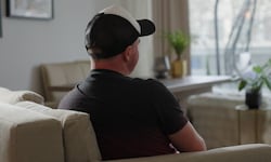 „Thomas“ saß zwei Wochen unschuldig im Gefängnis. Nach und nach kam die Wahrheit ans Licht – die ...