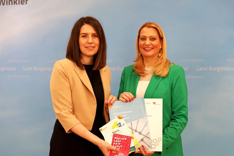 Daniela Winkler, State Councillor for Women's Affairs, and Martina Knartz, Head of the Women's Department. (Bild: Landesmedienservice)