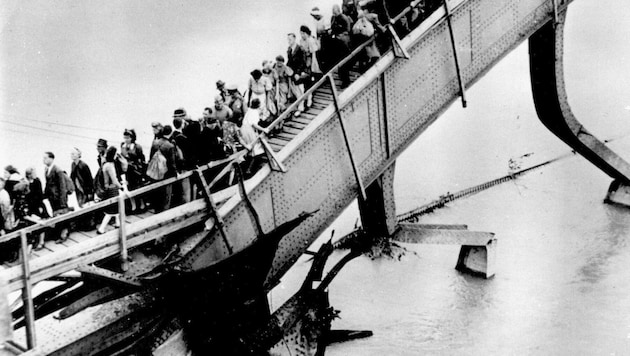 The district museum in Floridsdorf commemorates the narrow footbridge that had to replace the destroyed Danube bridge for a year. (Bild: Bezirksmuseum Floridsdorf)