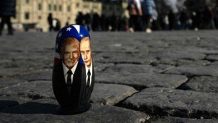 Bisher fiel Trump eher mit seiner Bewunderung für Putin auf.