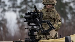 Die russische Führung hat vor der Entsendung ausländischer Streitkräfte in die Ukraine gewarnt ...