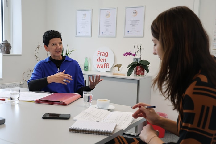 Monika Nigl im Interview mit Redakteurin Kathi Mötzl.