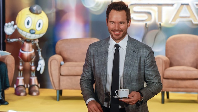 Chris Pratt hätte gern einen „coolen Roboter-Butler“ (Bild: EPA/SERGIO PEREZ)