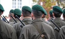 Die Verbindung der Wehrpflicht mit dem Milizsystem steht aktuell zur Debatte.