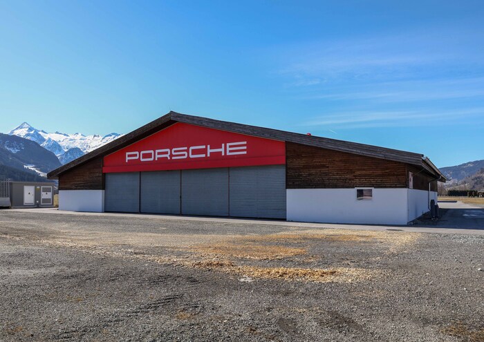 This hangar is the place to be on April 4 and 5.
