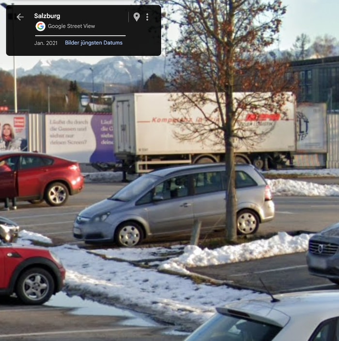 The car has appeared in all Google Street View reviews since January 2021.