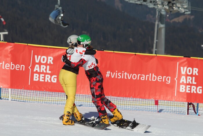 Martina Ankele und ihre Finalgegenerin Aurelia Buccioni feierten.