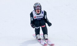 Marius Lindvik: Weltmeister auf der Normalschanze, disqualifiziert auf der Großschanze.