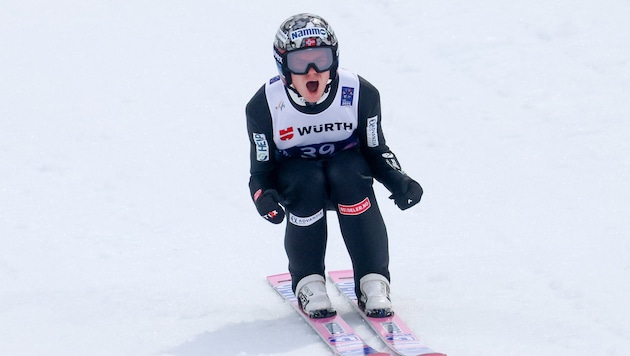 Marius Lindvik: Weltmeister auf der Normalschanze, disqualifiziert auf der Großschanze. (Bild: Tröster Andreas)