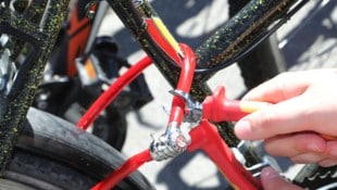 Radfahren boomt – und auch die Suche nach sicheren Schlössern gehört dazu.