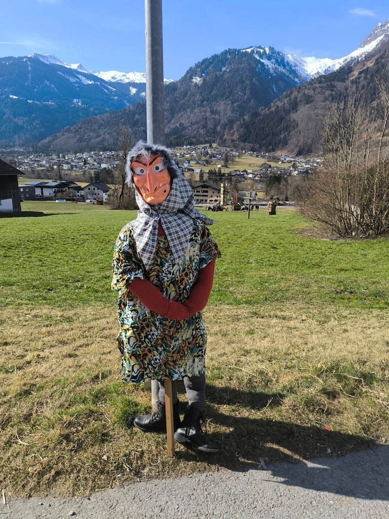 Even in St. Anton, a witch was not left out. (Bild: Funkenzunft St.Anton)