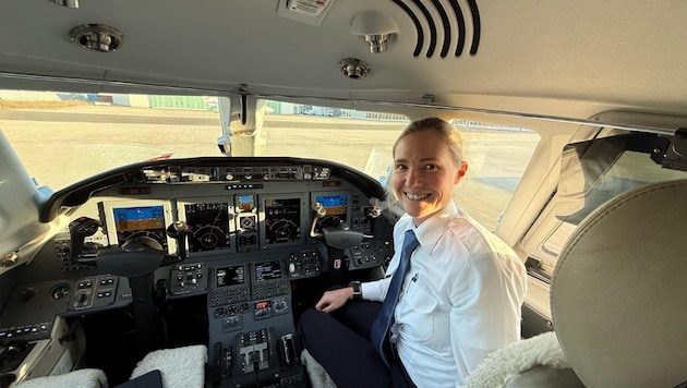 Im Schnitt sind nur etwa fünf Prozent aller Piloten in Österreich weiblich – in der Firma, in welcher Nina Rosenkranz fliegt, sind zwei von acht Piloten Frauen. (Bild: zVg)