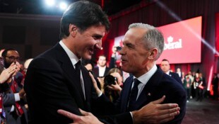 Mark Carney löst Premierminister Justin Trudeau ab, nachdem er sich am Sonntag in der ...