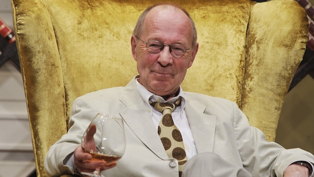 Hans Peter Korff in 2012 at the photo rehearsal of the comedy "Die Lokomotive" at the Winterhuder Fährhaus in Hamburg (Bild: STRUSS, WERNER / Action Press / picturedesk.com)