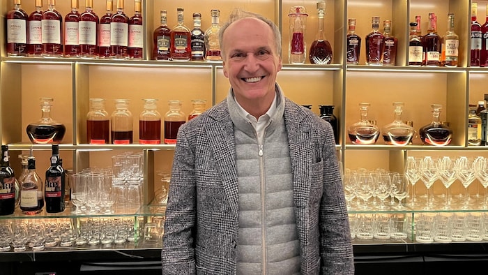 Zum-Schwarzen-Kameel- und Campari-Bar-Betreiber Peter Friese.