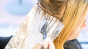 In Oberösterreich gibt es 1720 aktive Friseurbetriebe – bei vielen sind Kundenausfälle Thema.