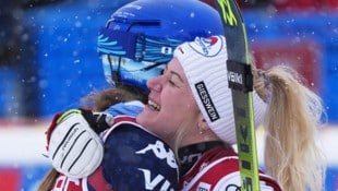 Truppe mit Shiffrin (Bild: Giovanni Auletta)