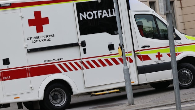 Auch das Notarztteam konnte dem Mann nicht mehr helfen. (Symbolbild)