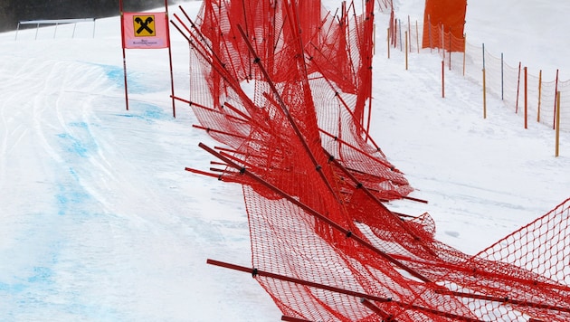 Marco Degli Uomini krachte nach einem 40-Meter-Sprung in die Fangnetze (Symbolbild). (Bild: GEPA)