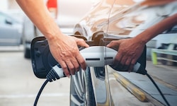 Vielerorts, aber nicht überall, boomen Elektroautos.