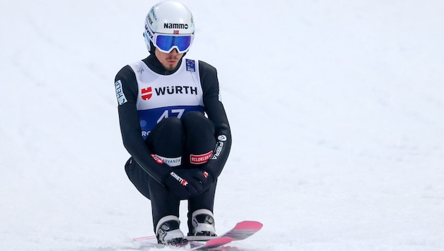 Aufgrund des Anzugskandals wurde Johann Andre Forfang suspendiert.