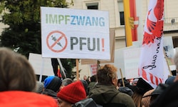 Kaum zuvor hat ein Thema die Bevölkerung derart gespalten wie der Umgang mit der Corona-Krise.