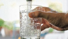120-140 Liter Wasser pro Tag verbraucht jeder Steirer durchschnittlich. (Bild: APA/GEORG HOCHMUTH / APA / picturedesk.com)