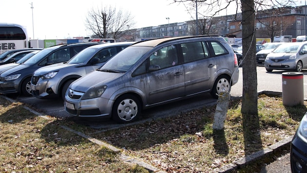 This is what the car looks like in 2025. The car has been appearing in all Google Street View reviews since January 2021 (Bild: Tröster Andreas)