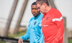 Teamchef Ralf Rangnick (re.) bekommt Rückendeckung von David Alaba.