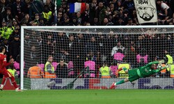 Darwin Nunez verschoss gegen Elfer-Killer Gianluigi Donnarumma.