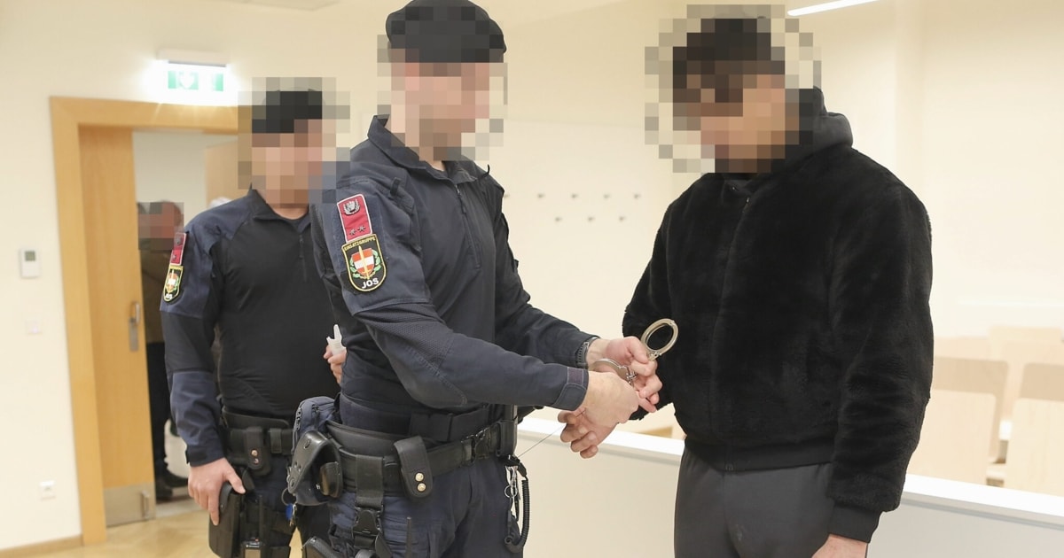 Waffe vorgehalten - „Sie weinte, betete“: Mädchen brutal vergewaltigt ...