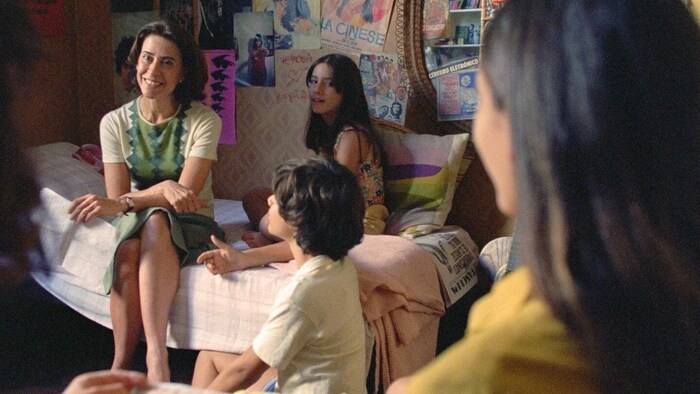 Für ihren Part erhielt sie eine Oscar-Nominierung: Fernanda Torres (li.) spielt Eunice Paiva, ...