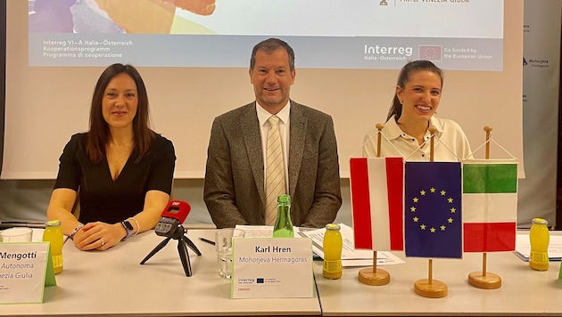 Elena Mengotti (Autonome Region Friaul-Julisch Venetien), Karl Hren (Hermagoras) und Ingrid Scozzai (URES, Triest) präsentierten das neue Projekt. (Bild: zVg)