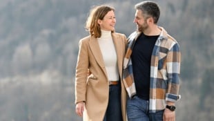 Im letzten Sommer machten Claudia Plakolm und Christoph Bauer ihre Beziehung öffentlich. Für die „Krone“ gab´s nun sogar ein eigenes Fotoshooting. (Bild: Wenzel Markus)