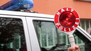 Der 34-Jährige lieferte sich eine wilde Verfolgungsjagd mit der Polizei (Symbolbild). (Bild: LPD Vorarlberg)