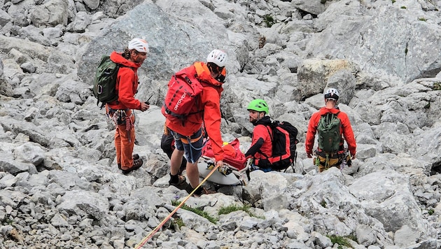 The mountain rescuers were on duty for many hours. (Bild: Bergrettung OÖ)