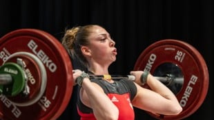 Jessica Stauceanu (20) ist eine von 23 Frauen in der Gewichtheber-Bundesliga. (Bild: Langthaler Gottfried)